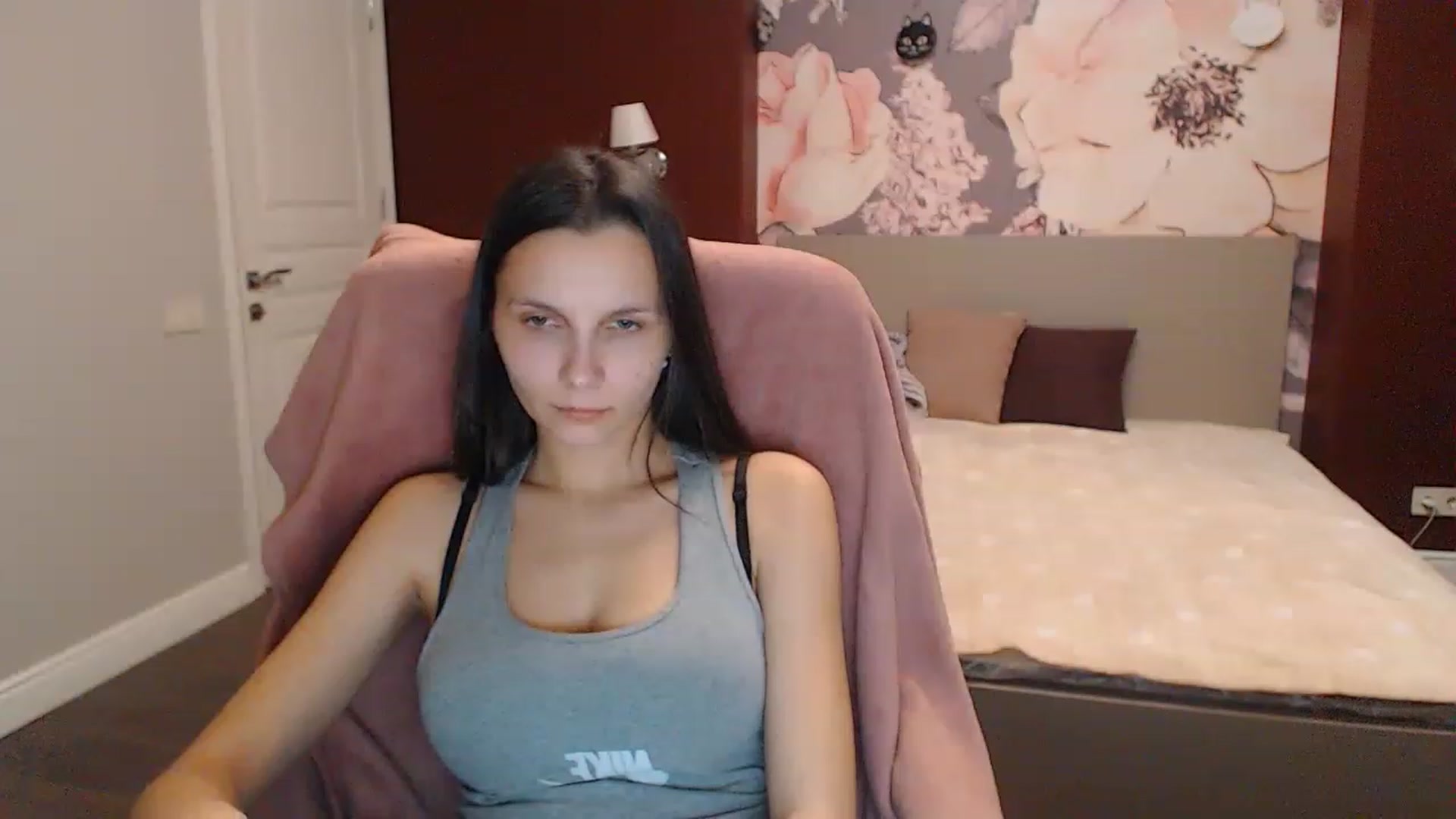 Gallery image thumbnail from Karina_Mils's myfreecams stream on, 12/16/2022, 17:55 image 20 of 20