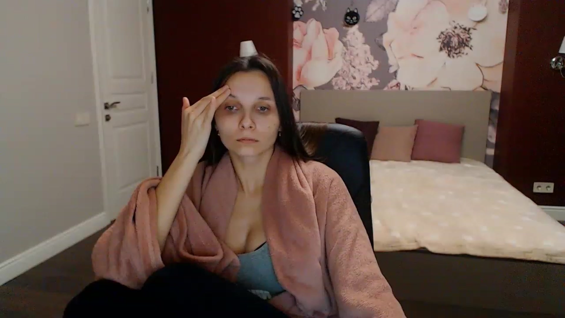 Gallery image thumbnail from Karina_Mils's myfreecams stream on, 01/22/2023, 16:50 image 20 of 20