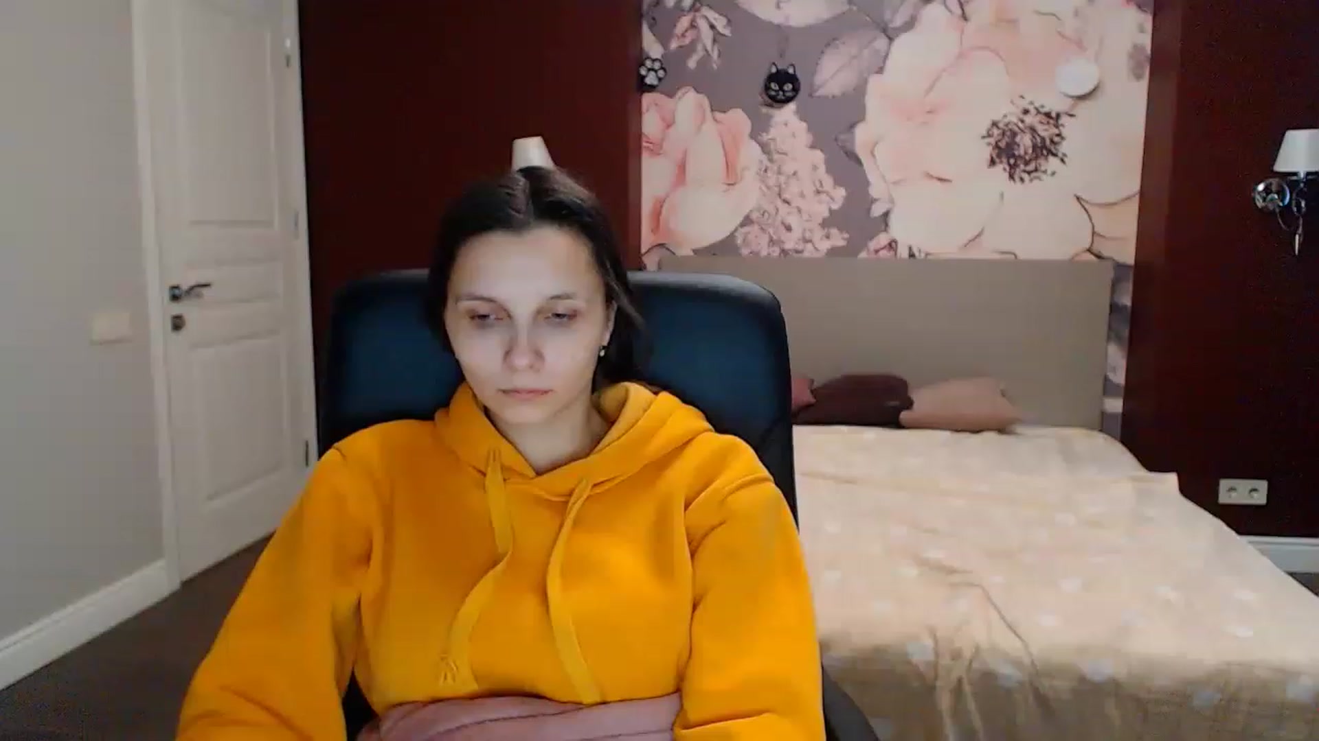 Gallery image thumbnail from Karina_Mils's myfreecams stream on, 01/26/2023, 10:49 image 8 of 20