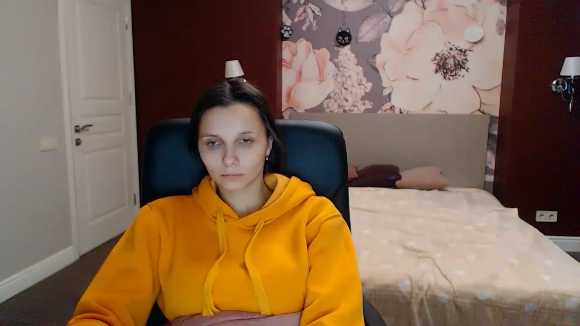 Gallery image thumbnail from Karina_Mils's myfreecams stream on, 01/26/2023, 10:49 image 10 of 20