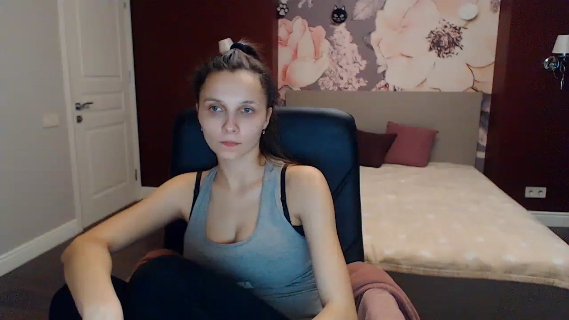 Gallery image thumbnail from Karina_Mils's myfreecams stream on, 01/29/2023, 13:41 image 20 of 20