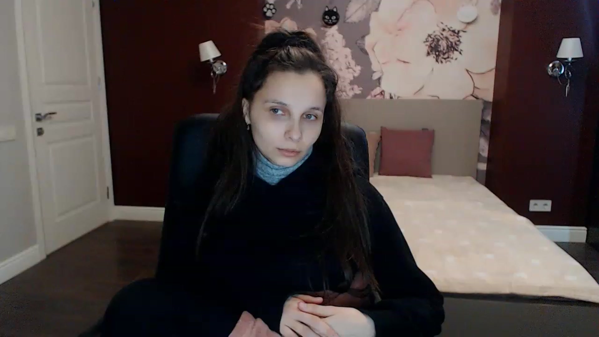 Gallery image thumbnail from Karina_Mils's myfreecams stream on, 01/30/2023, 08:42 image 12 of 20