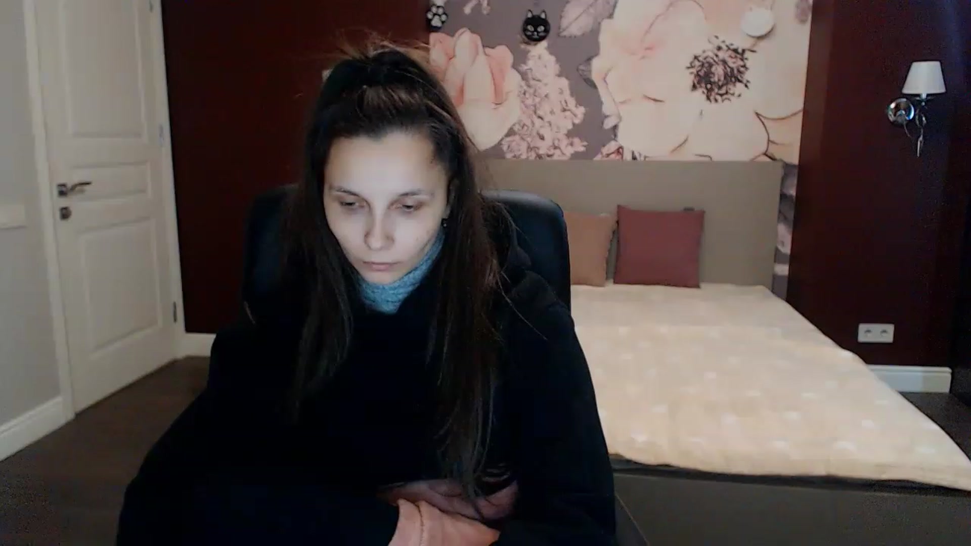 Gallery image thumbnail from Karina_Mils's myfreecams stream on, 01/30/2023, 08:42 image 19 of 20