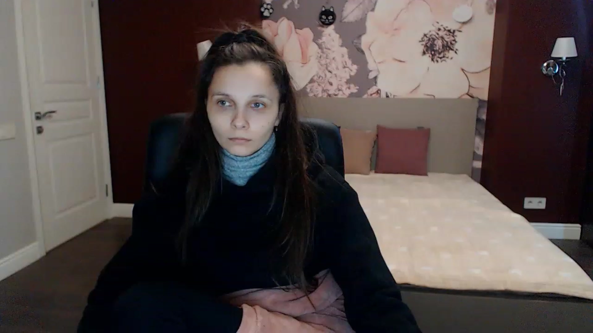 Gallery image thumbnail from Karina_Mils's myfreecams stream on, 01/30/2023, 08:42 image 16 of 20