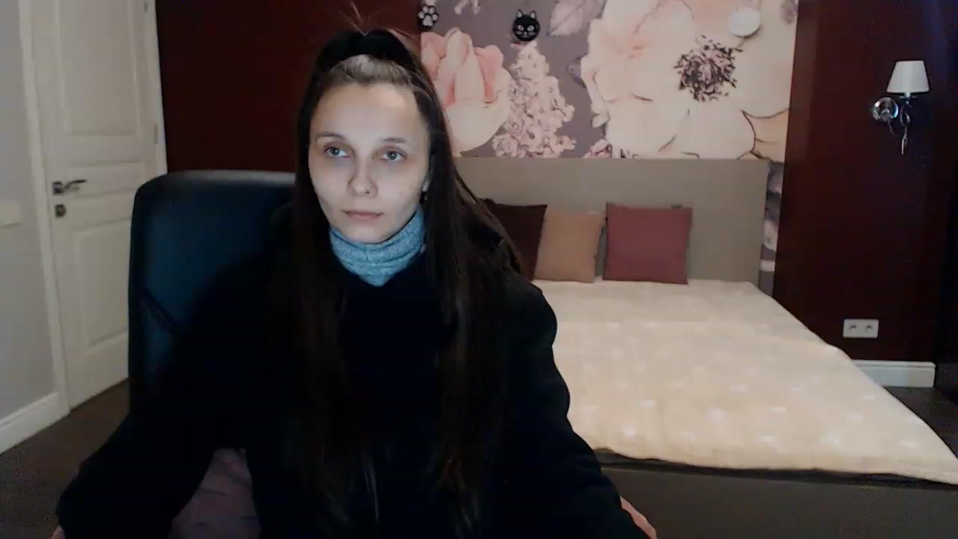 Gallery image thumbnail from Karina_Mils's myfreecams stream on, 01/30/2023, 09:45 image 3 of 20
