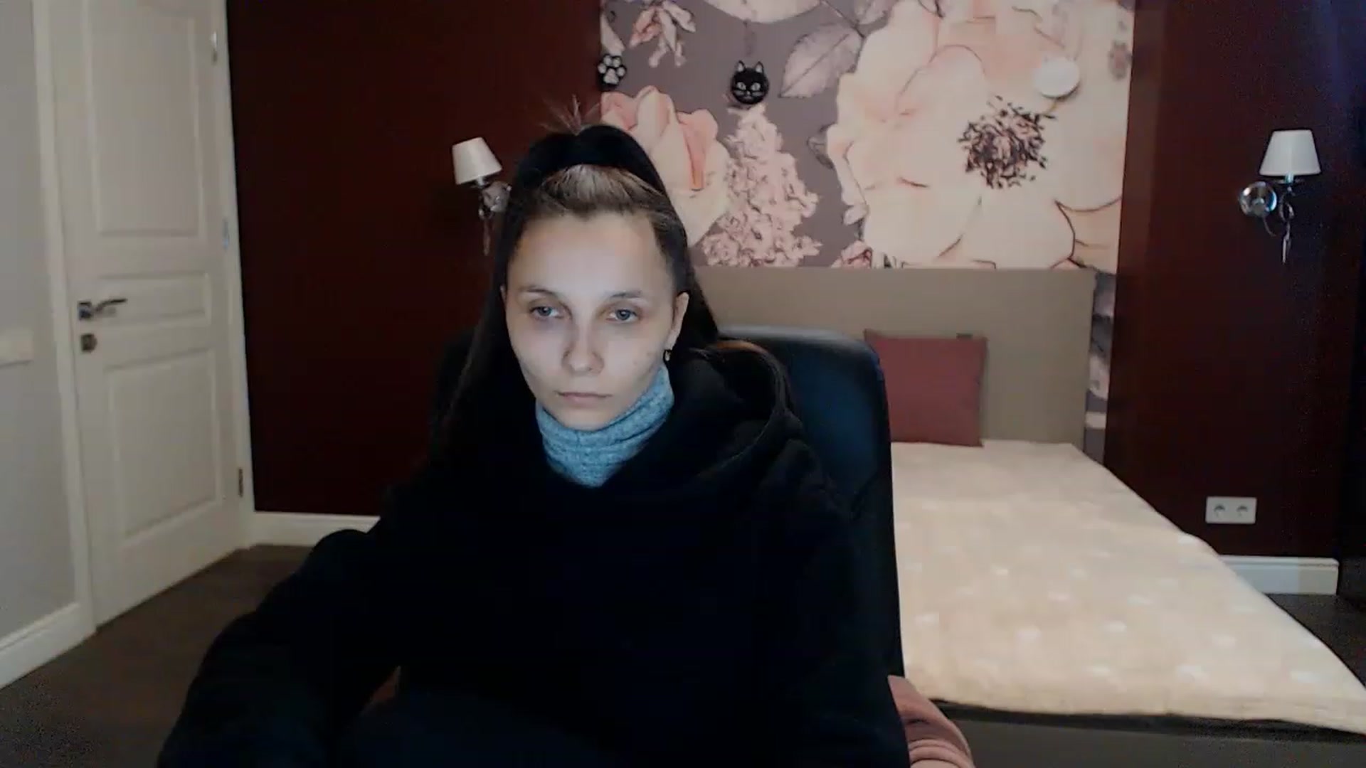 Gallery image thumbnail from Karina_Mils's myfreecams stream on, 01/30/2023, 09:45 image 19 of 20
