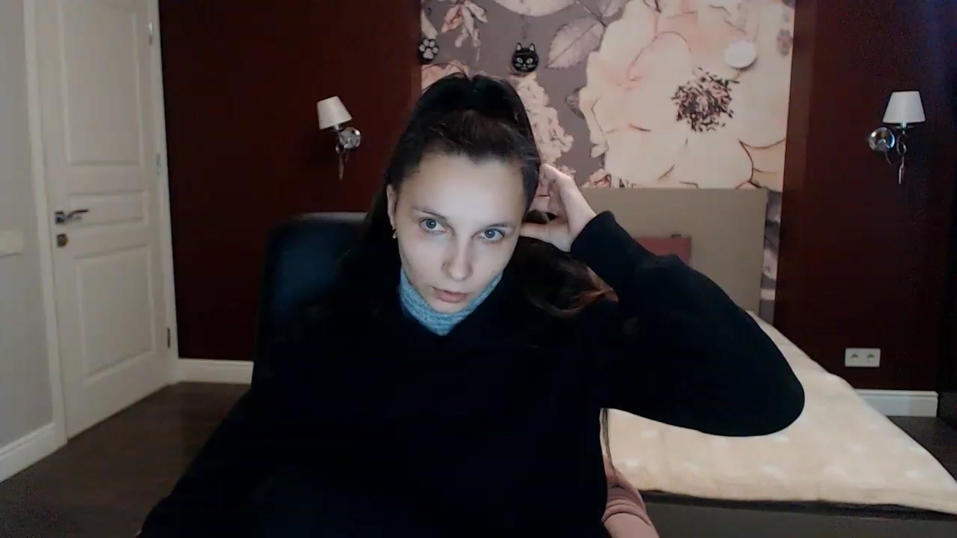 Gallery image thumbnail from Karina_Mils's myfreecams stream on, 01/30/2023, 09:45 image 7 of 20