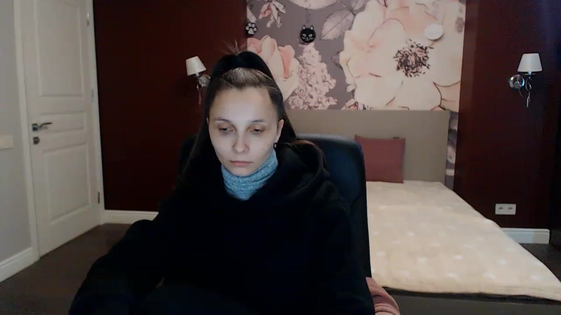 Gallery image thumbnail from Karina_Mils's myfreecams stream on, 01/30/2023, 09:45 image 20 of 20