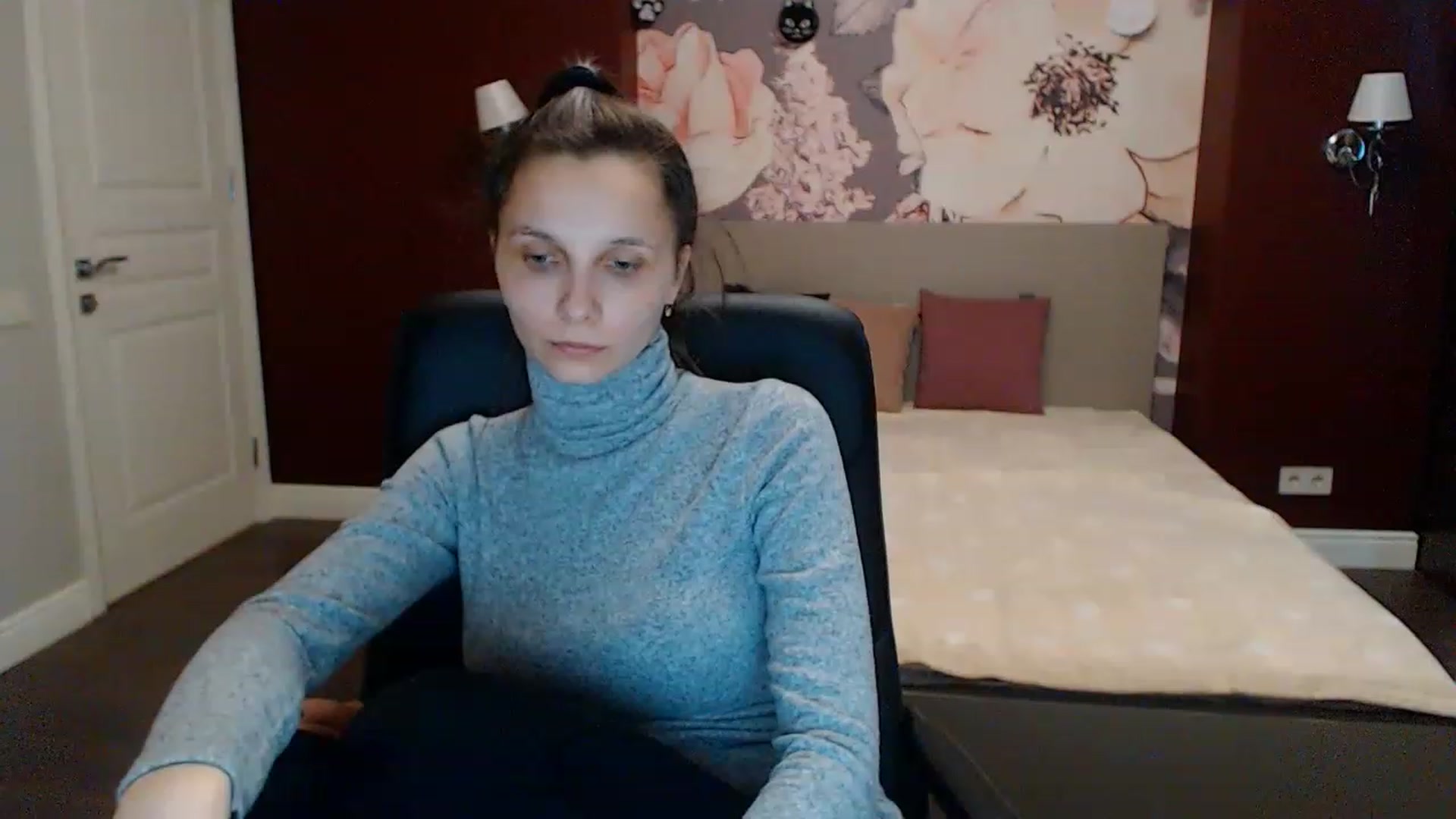 Gallery image thumbnail from Karina_Mils's myfreecams stream on, 01/30/2023, 11:49 image 19 of 20