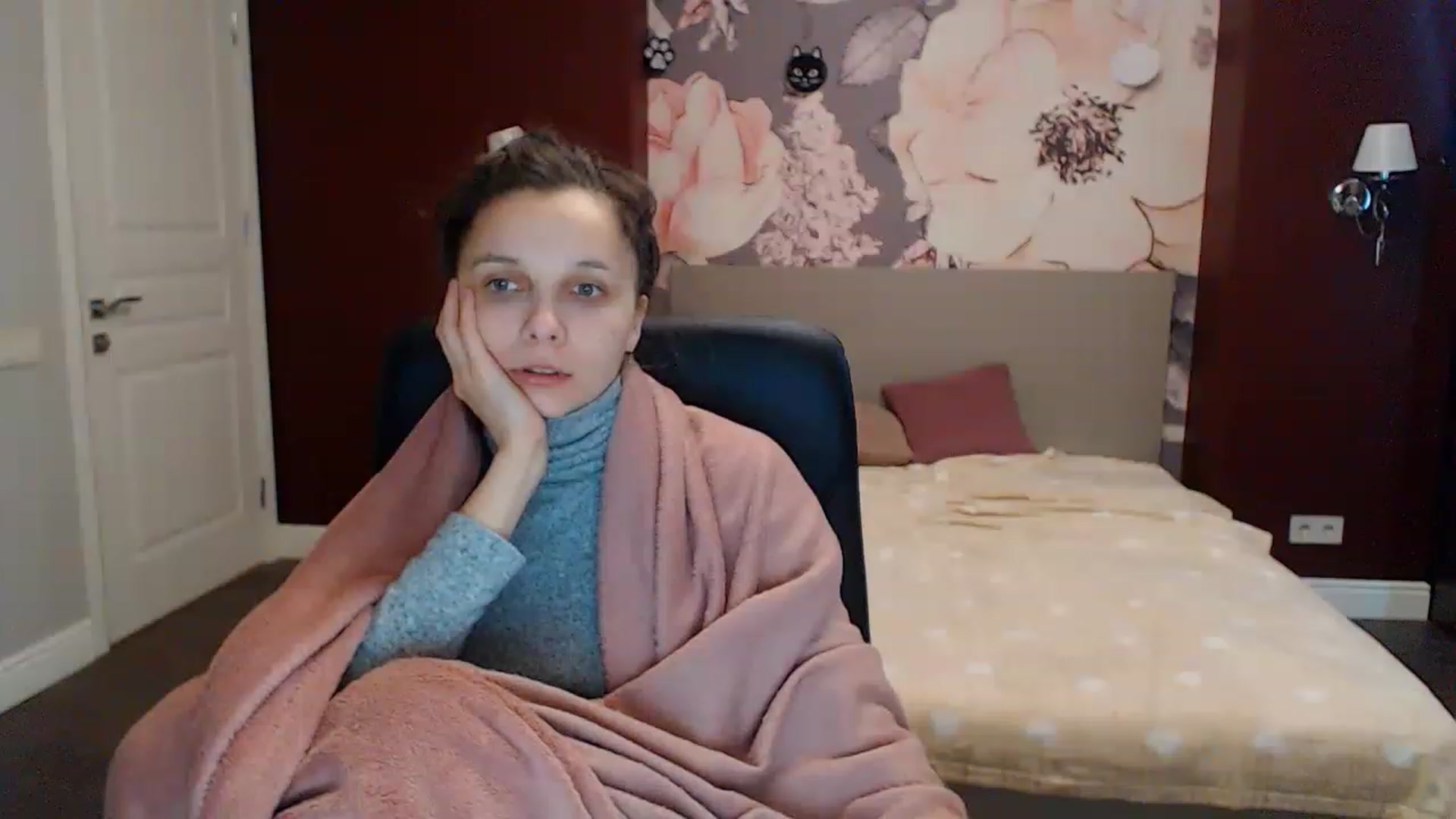 Gallery image thumbnail from Karina_Mils's myfreecams stream on, 01/31/2023, 09:19 image 18 of 20