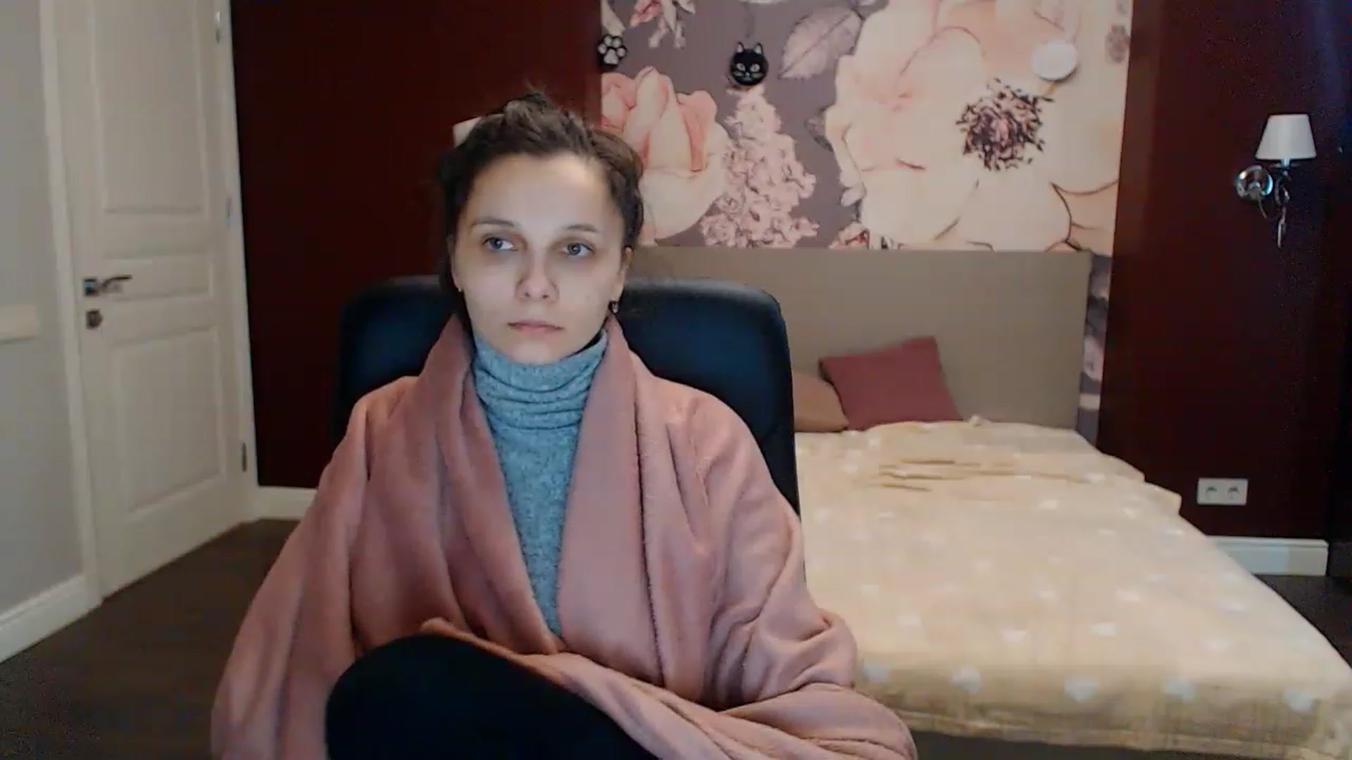 Gallery image thumbnail from Karina_Mils's myfreecams stream on, 01/31/2023, 09:19 image 10 of 20