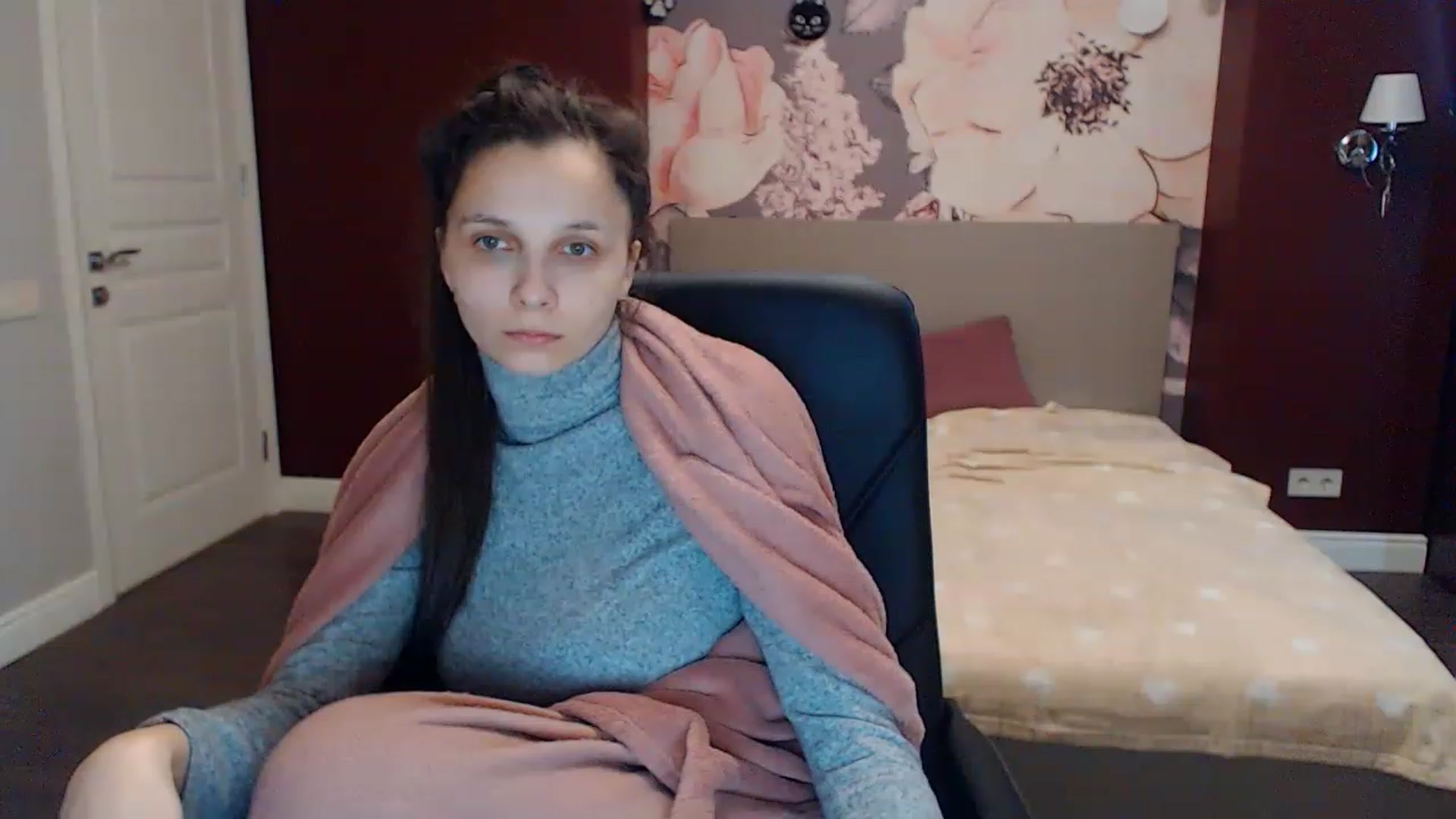 Gallery image thumbnail from Karina_Mils's myfreecams stream on, 01/31/2023, 09:19 image 6 of 20