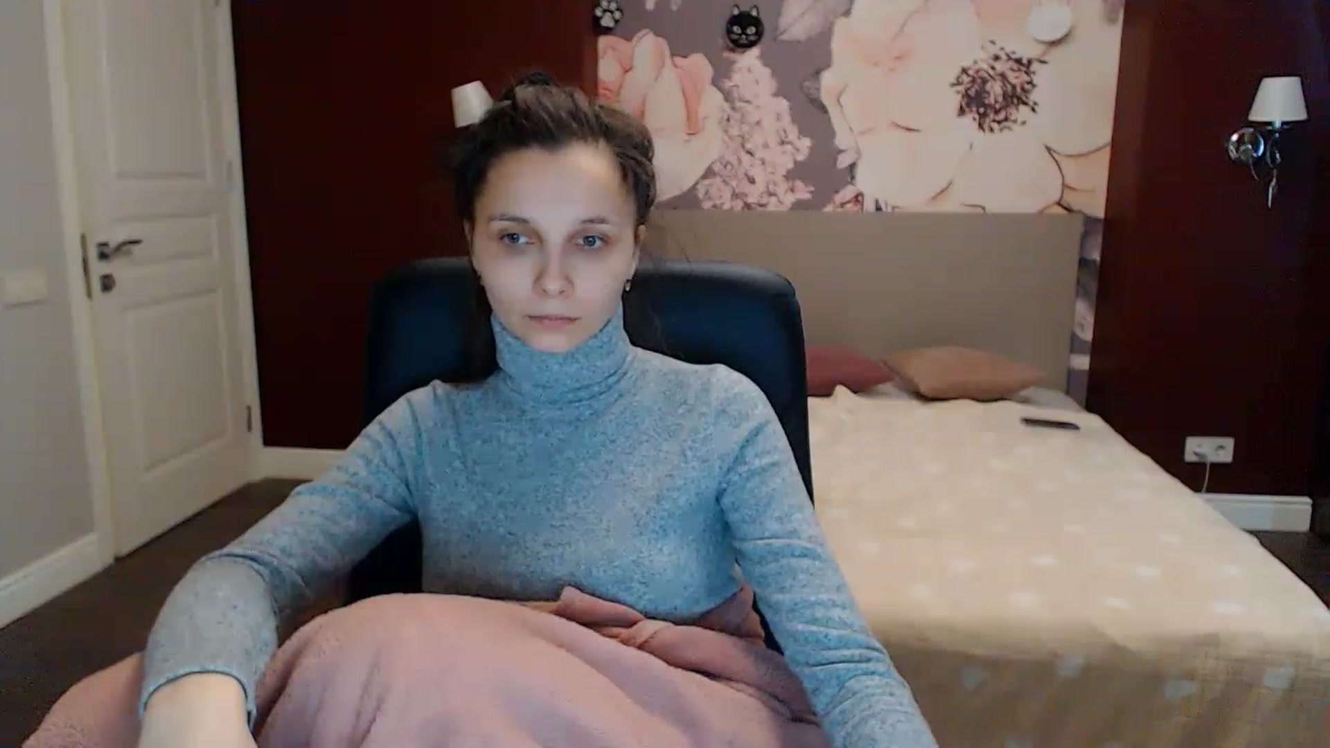 Gallery image thumbnail from Karina_Mils's myfreecams stream on, 01/31/2023, 10:26 image 2 of 20