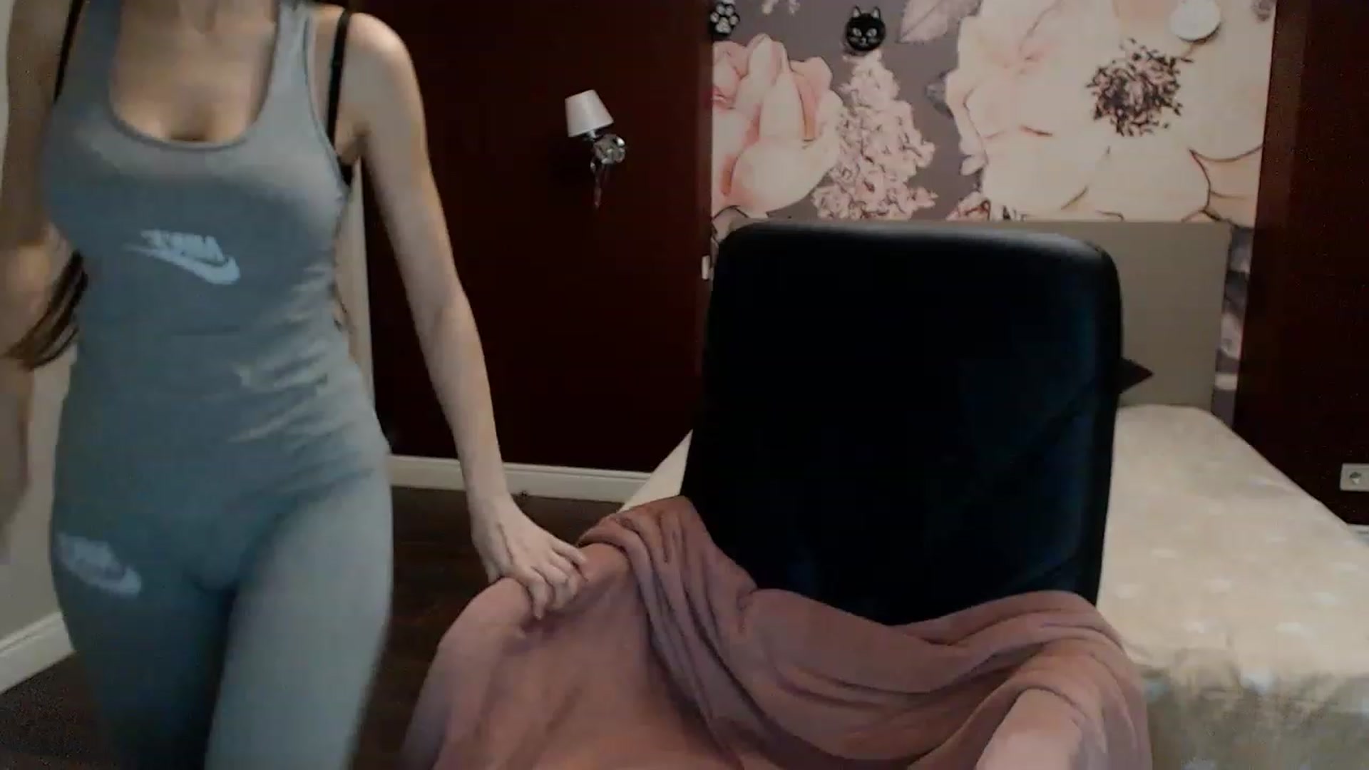 Gallery image thumbnail from Karina_Mils's myfreecams stream on, 02/03/2023, 16:07 image 5 of 20