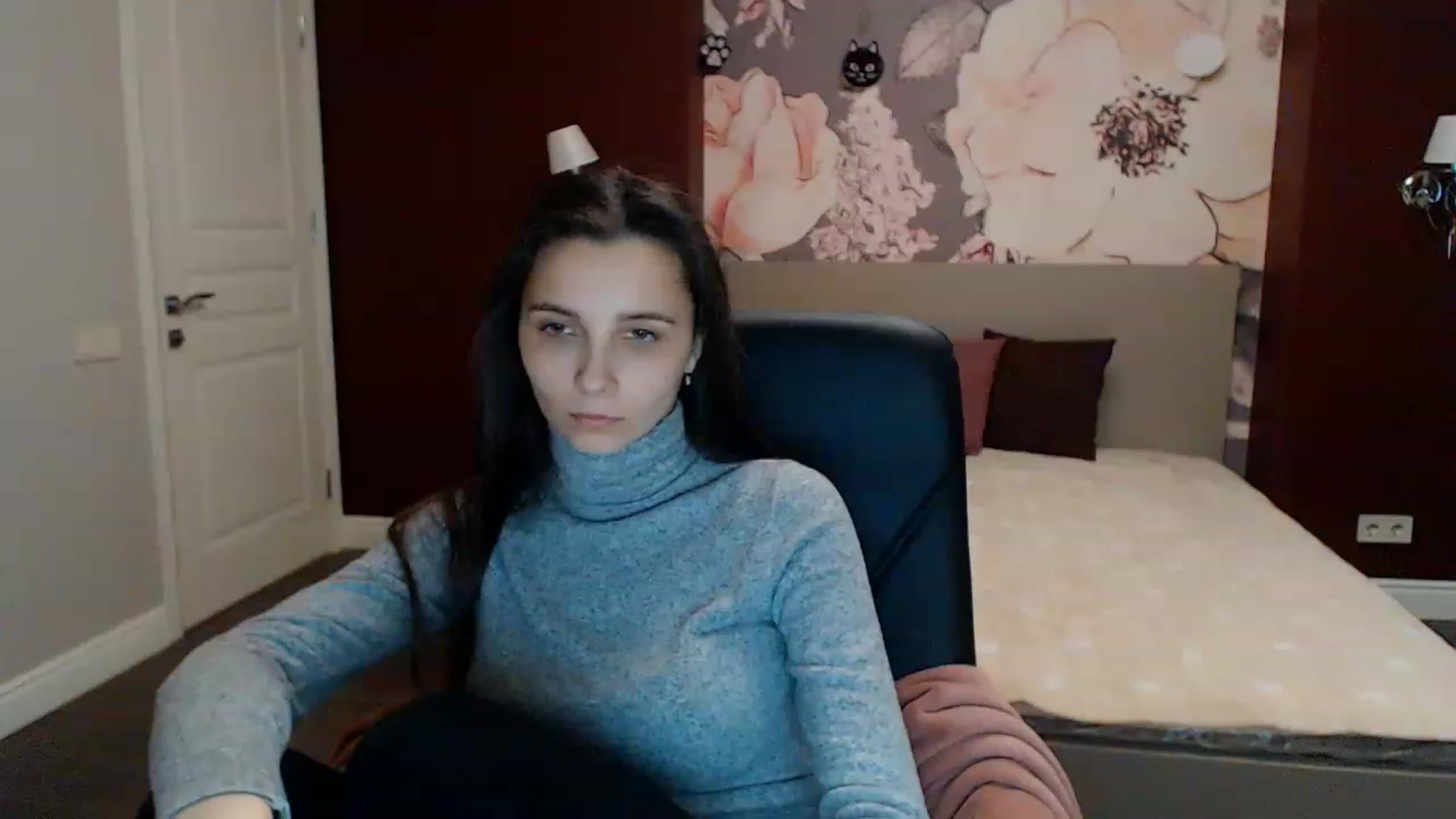 Gallery image thumbnail from Karina_Mils's myfreecams stream on, 02/05/2023, 13:04 image 11 of 20