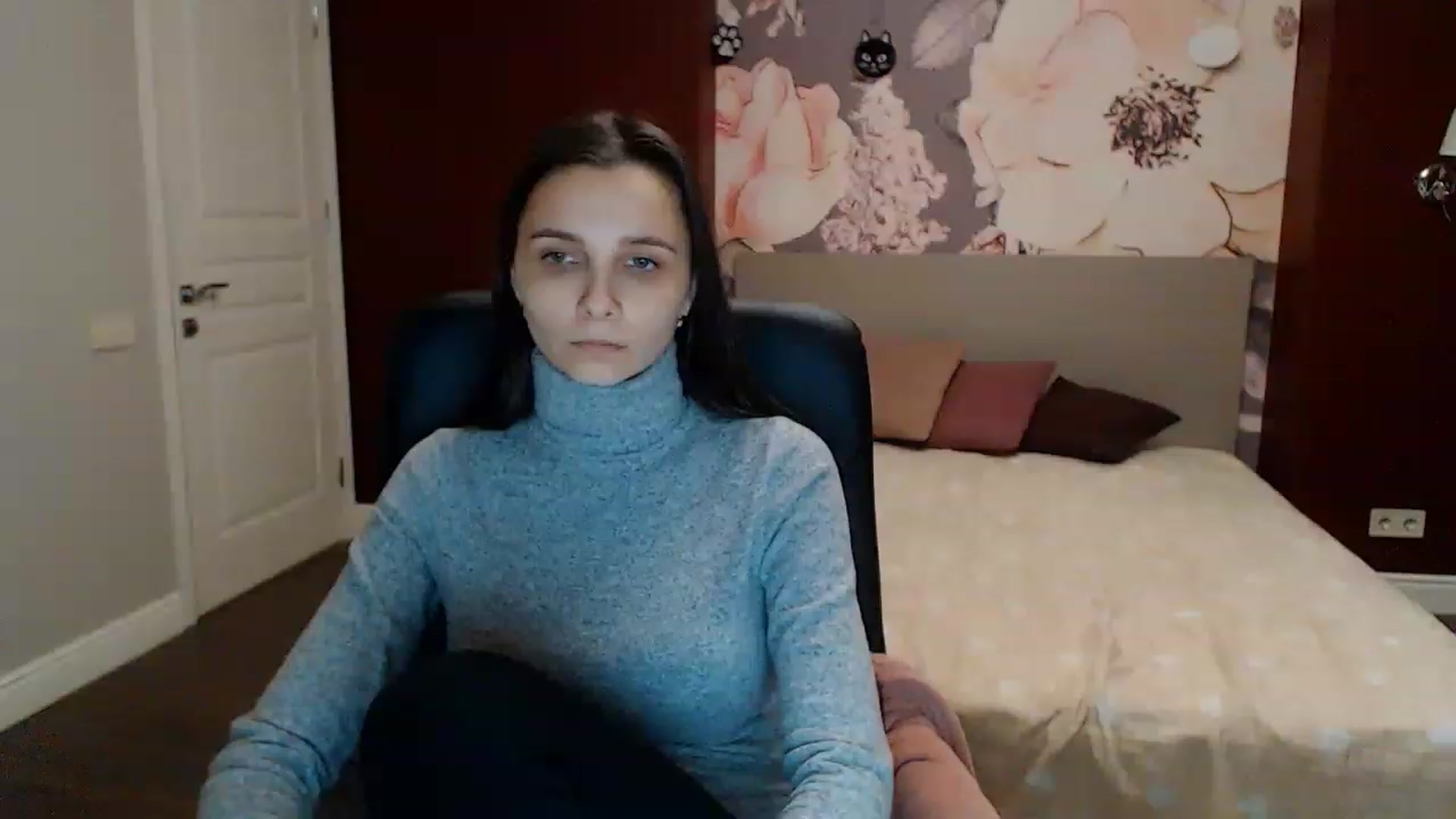Gallery image thumbnail from Karina_Mils's myfreecams stream on, 02/05/2023, 17:50 image 1 of 20