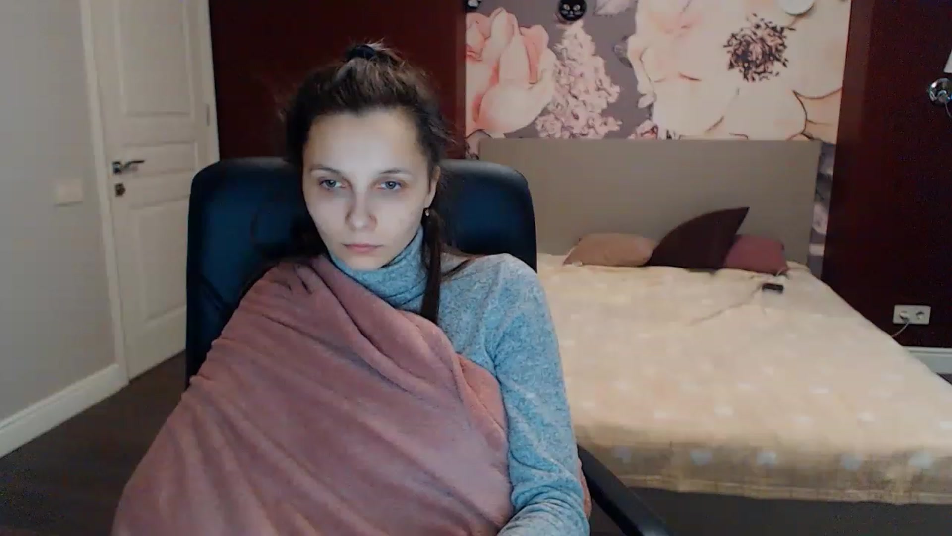 Gallery image thumbnail from Karina_Mils's myfreecams stream on, 02/07/2023, 10:38 image 1 of 20