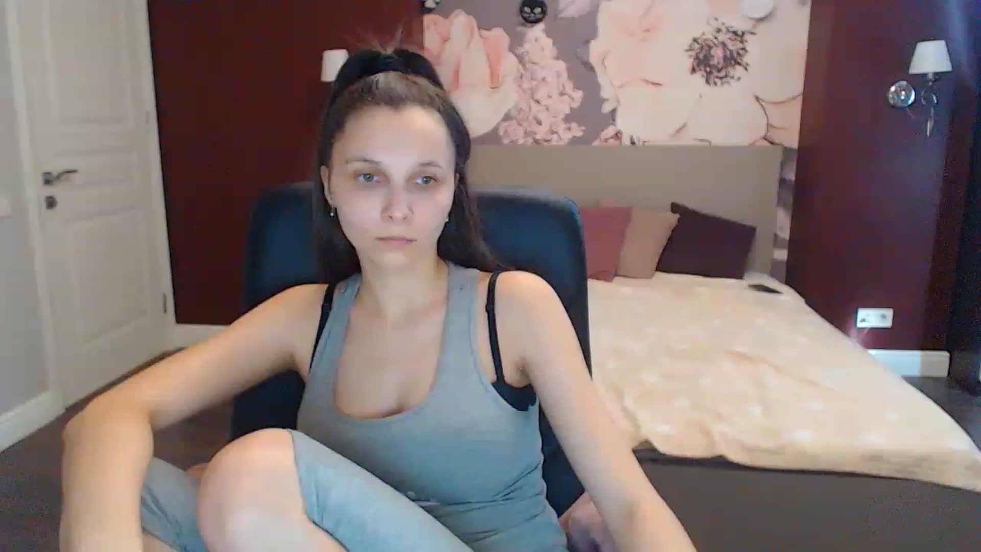 Gallery image thumbnail from Karina_Mils's myfreecams stream on, 02/13/2023, 11:14 image 1 of 20