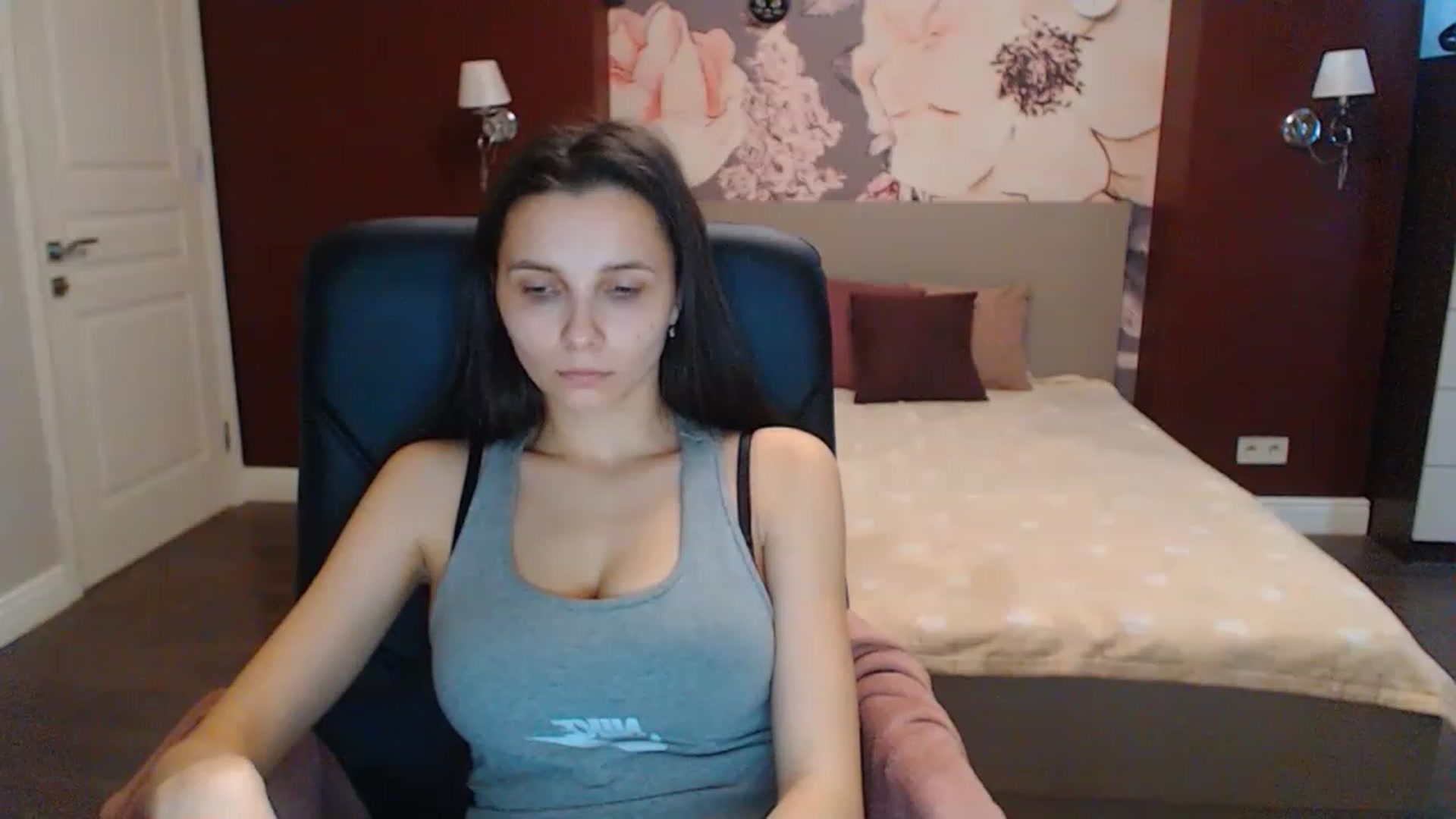 Gallery image thumbnail from Karina_Mils's myfreecams stream on, 02/16/2023, 08:04 image 20 of 20