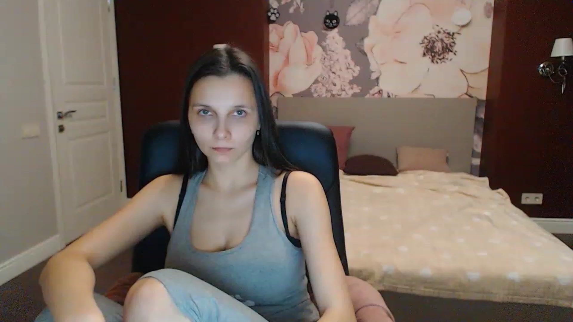 Gallery image thumbnail from Karina_Mils's myfreecams stream on, 02/24/2023, 16:36 image 20 of 20