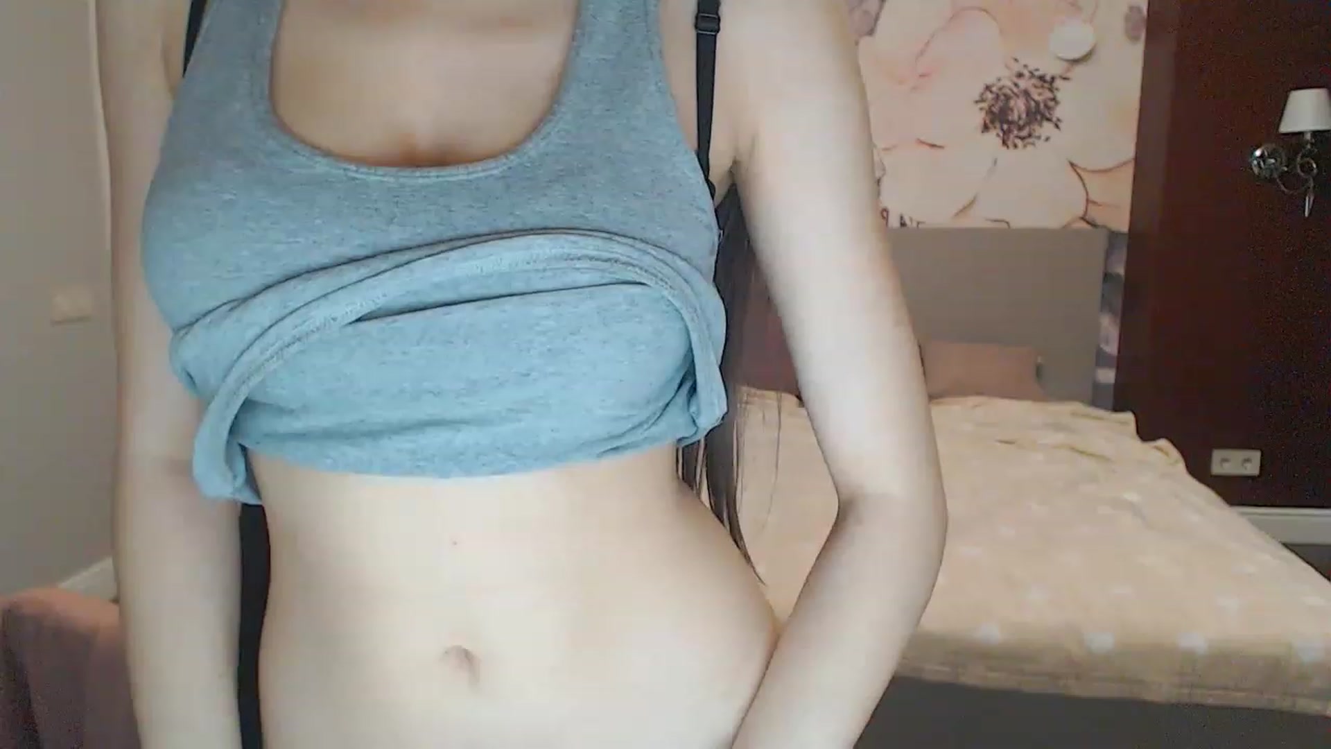 Gallery image thumbnail from Karina_Mils's myfreecams stream on, 02/24/2023, 16:36 image 19 of 20