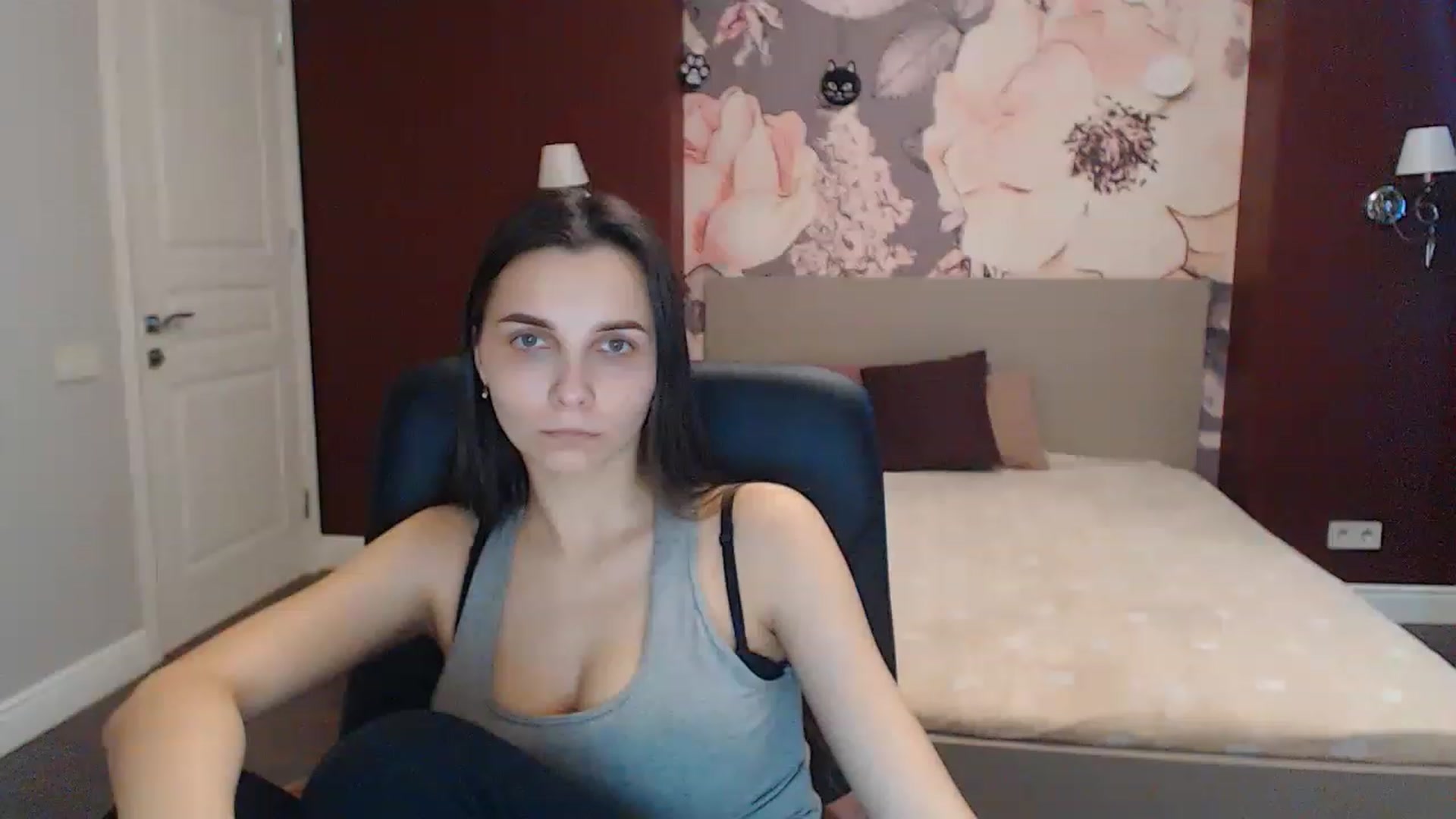 Gallery image thumbnail from Karina_Mils's myfreecams stream on, 03/02/2023, 08:03 image 20 of 20