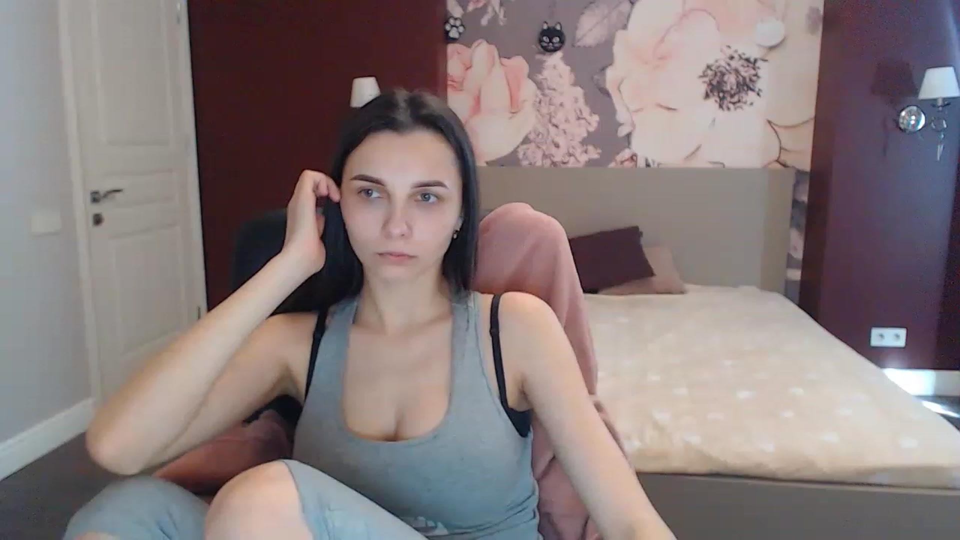 Gallery image thumbnail from Karina_Mils's myfreecams stream on, 03/02/2023, 11:09 image 1 of 20