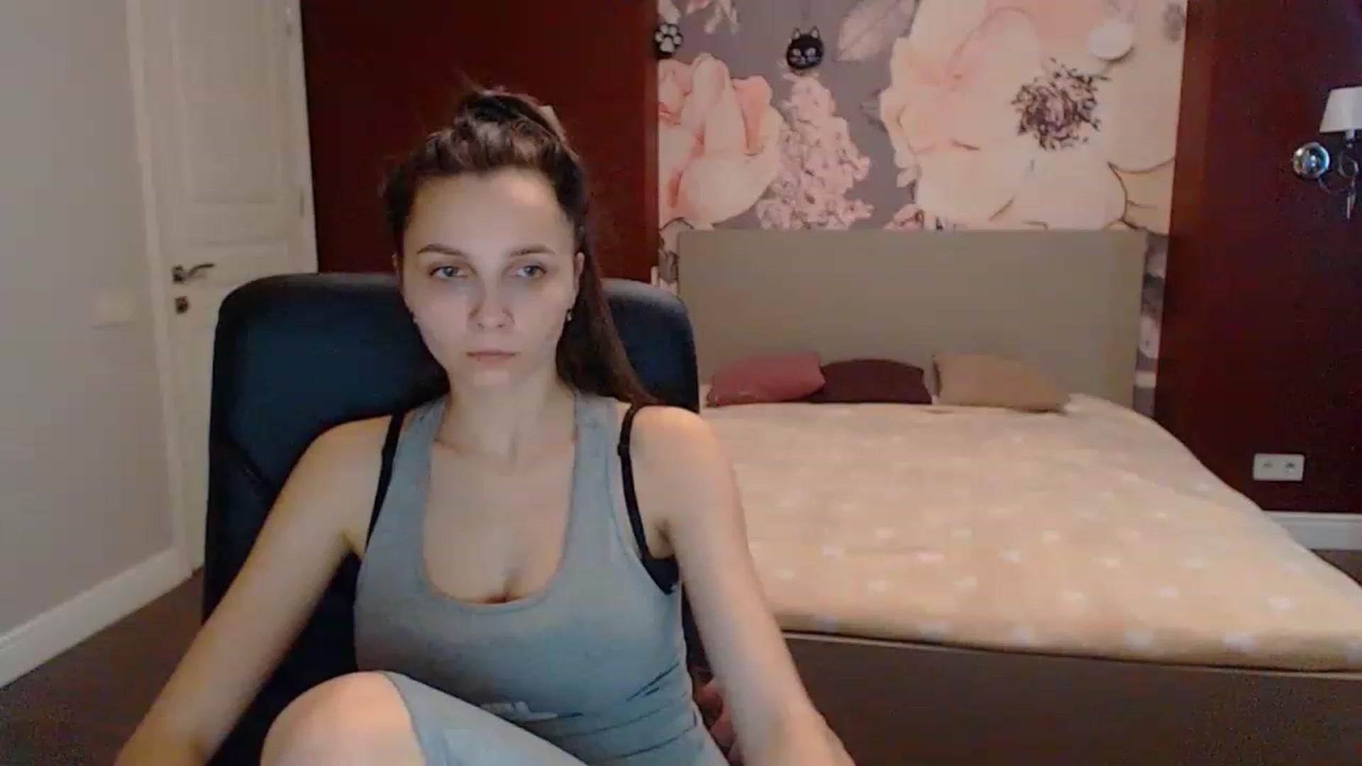 Gallery image thumbnail from Karina_Mils's myfreecams stream on, 03/15/2023, 11:47 image 6 of 20