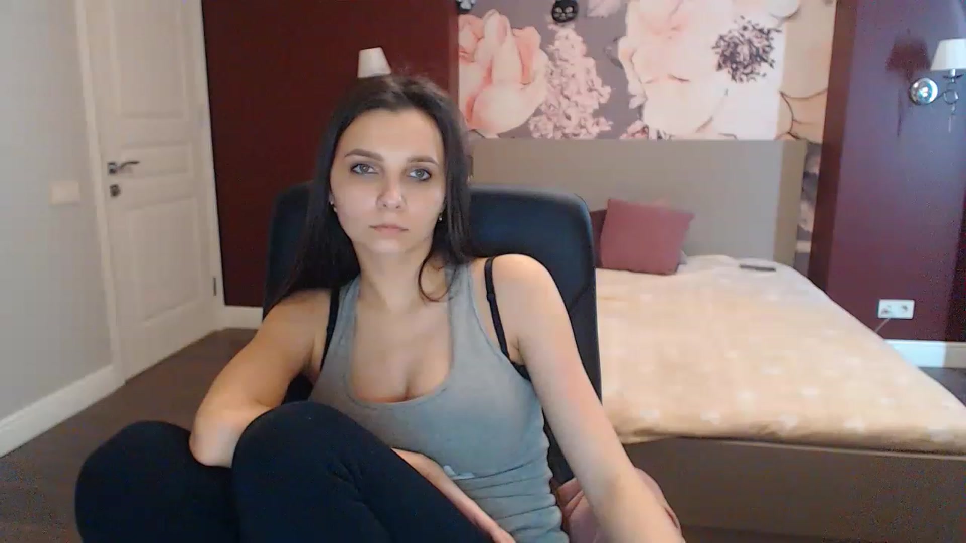 Gallery image thumbnail from Karina_Mils's myfreecams stream on, 03/22/2023, 11:59 image 2 of 20