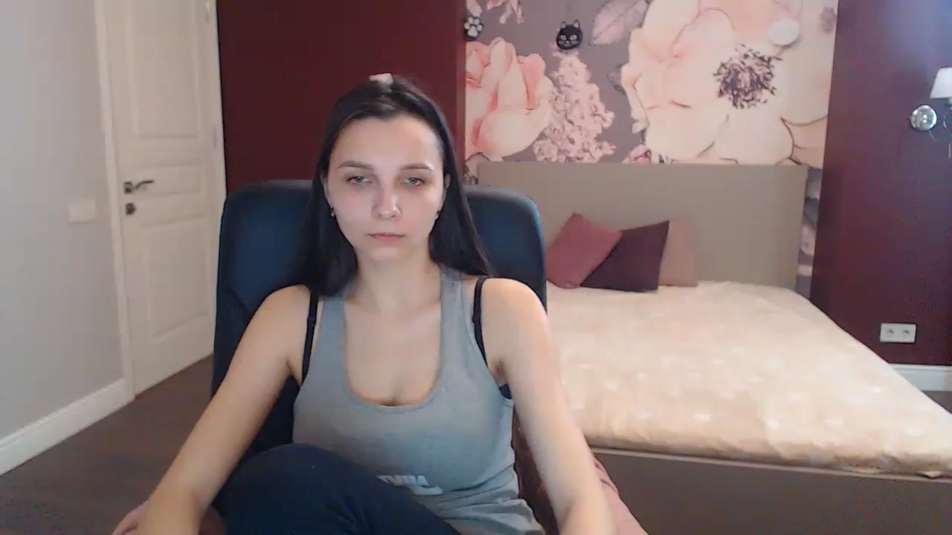 Gallery image thumbnail from Karina_Mils's myfreecams stream on, 03/24/2023, 13:59 image 19 of 20
