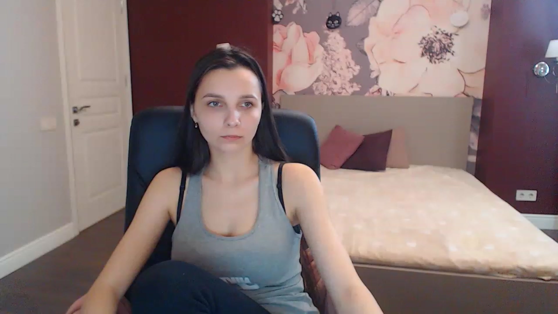 Gallery image thumbnail from Karina_Mils's myfreecams stream on, 03/24/2023, 13:59 image 20 of 20