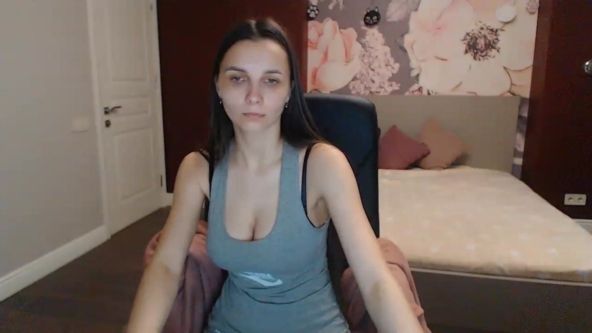 Gallery image thumbnail from Karina_Mils's myfreecams stream on, 04/27/2023, 06:57 image 20 of 20