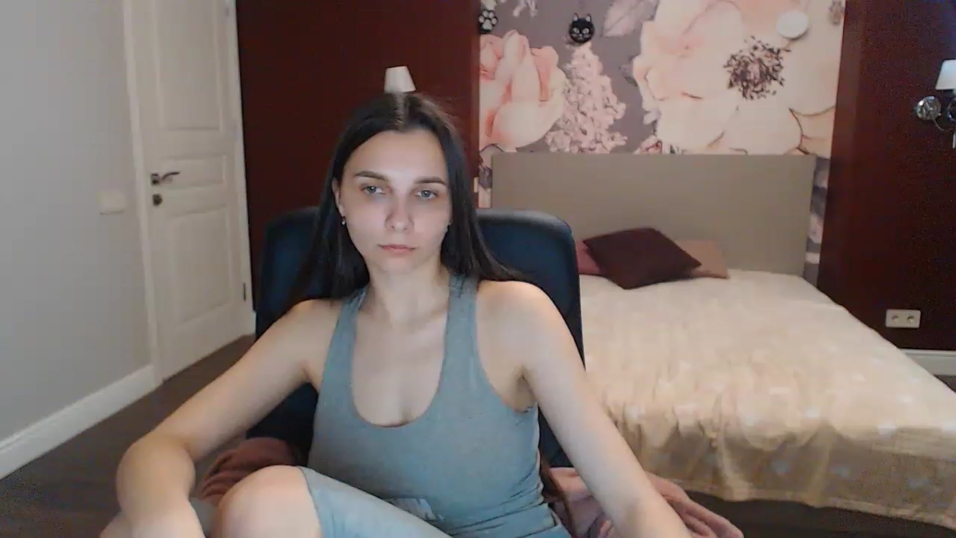 Gallery image thumbnail from Karina_Mils's myfreecams stream on, 05/15/2023, 08:38 image 14 of 20