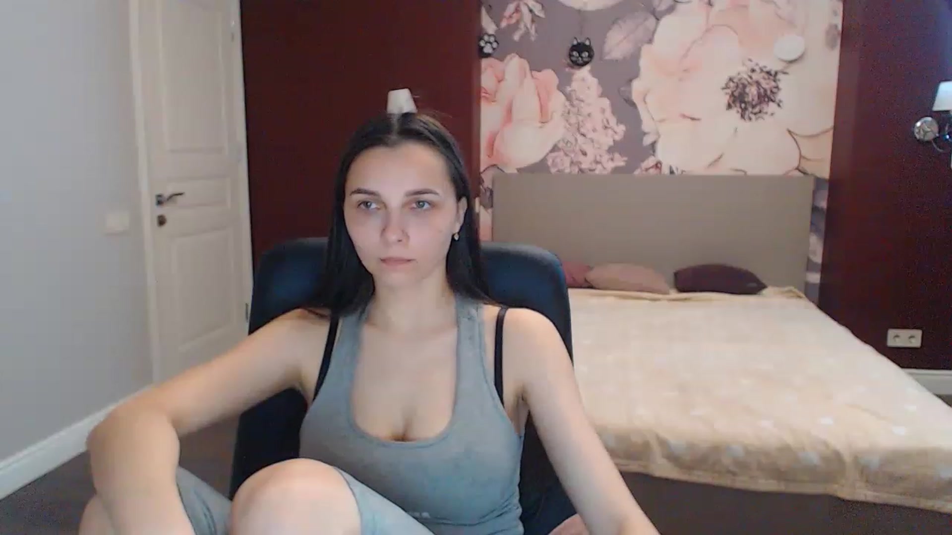 Gallery image thumbnail from Karina_Mils's myfreecams stream on, 05/18/2023, 10:52 image 20 of 20