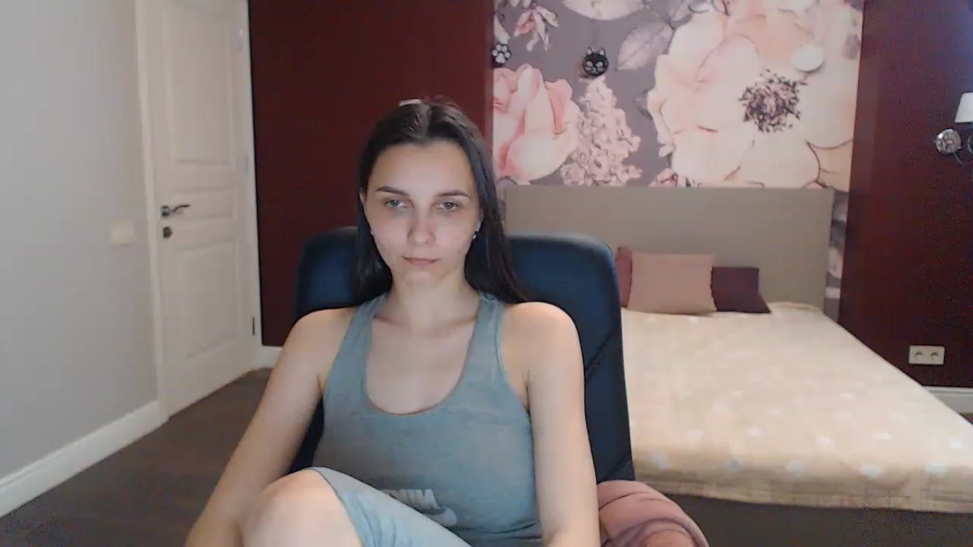 Gallery image thumbnail from Karina_Mils's myfreecams stream on, 05/20/2023, 14:52 image 12 of 20