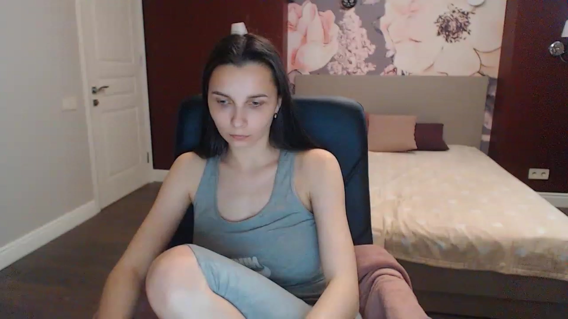 Gallery image thumbnail from Karina_Mils's myfreecams stream on, 05/20/2023, 16:09 image 1 of 20
