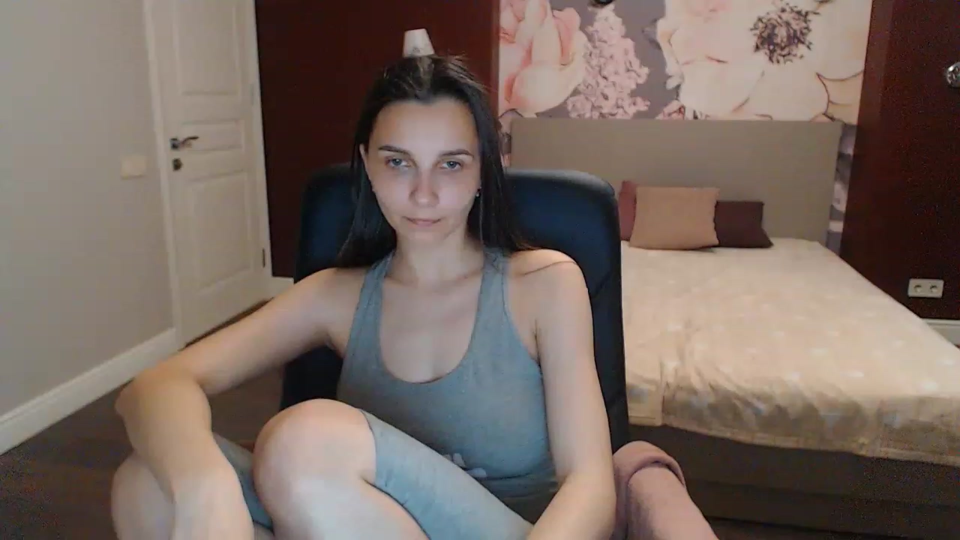 Gallery image thumbnail from Karina_Mils's myfreecams stream on, 05/20/2023, 16:45 image 1 of 20