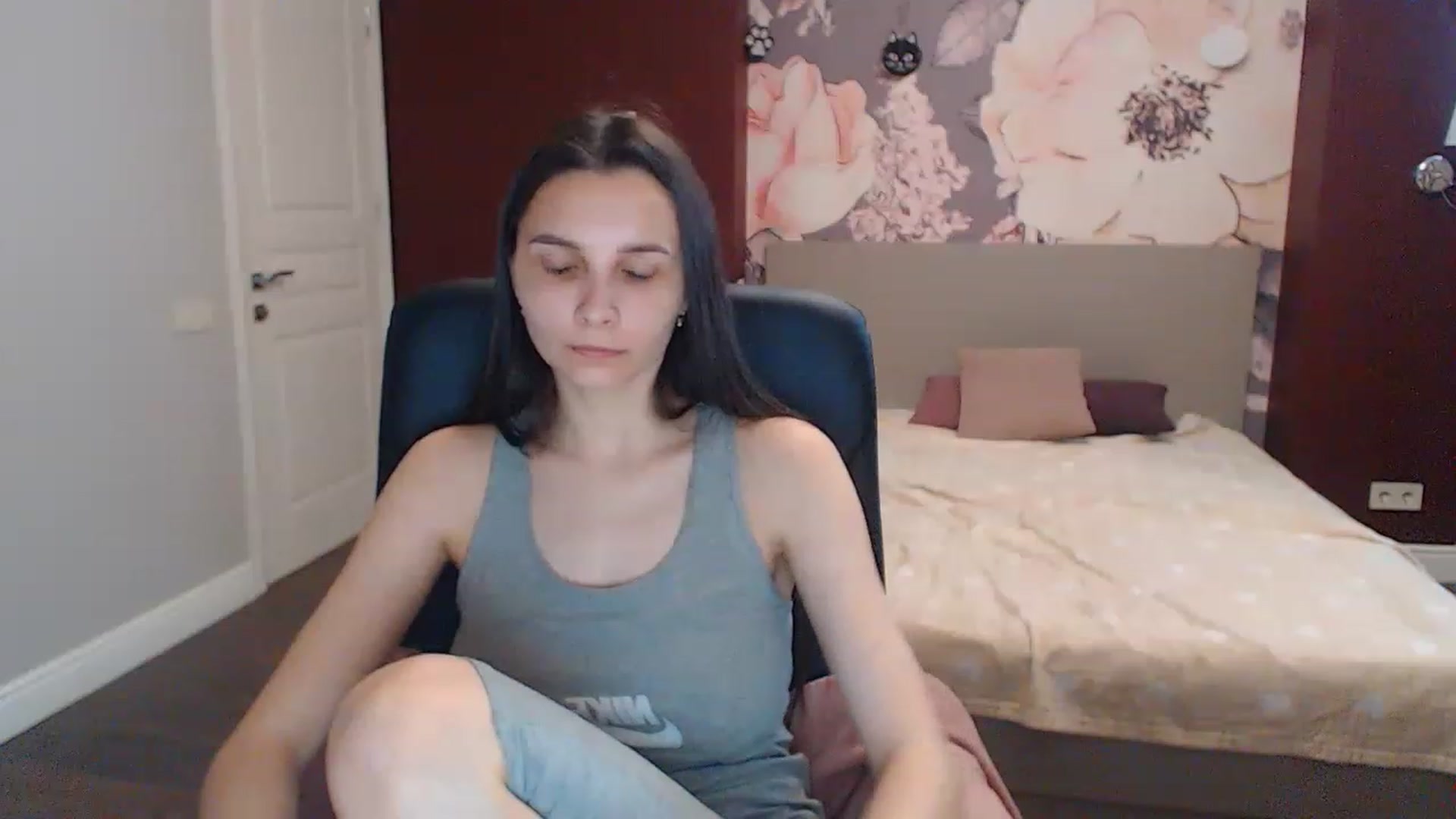 Gallery image thumbnail from Karina_Mils's myfreecams stream on, 05/22/2023, 10:48 image 10 of 20