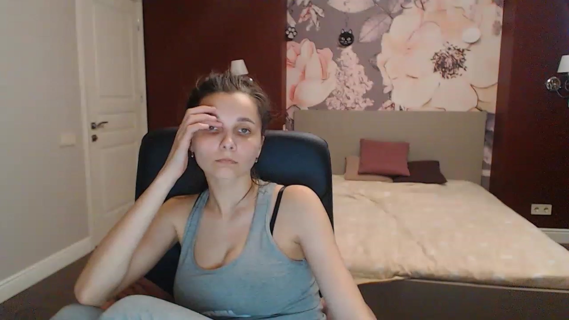 Gallery image thumbnail from Karina_Mils's myfreecams stream on, 05/26/2023, 16:08 image 20 of 20