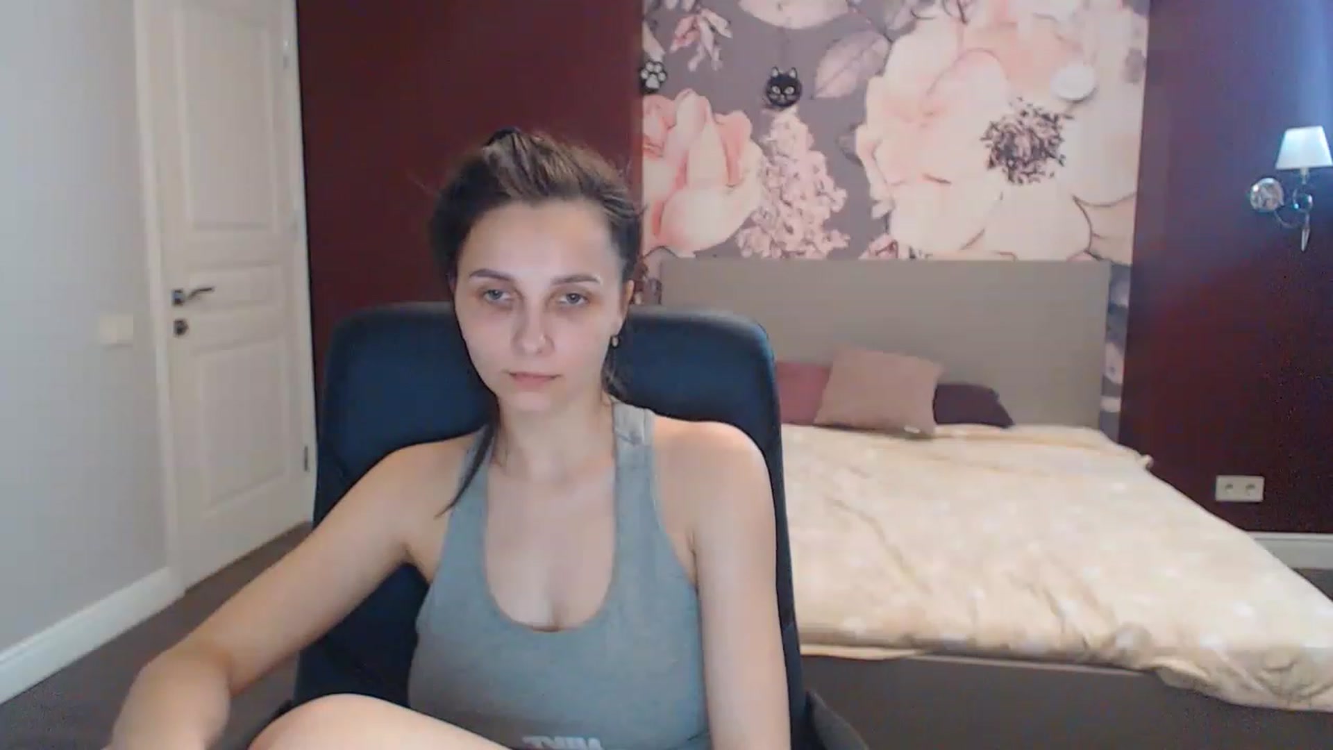Gallery image thumbnail from Karina_Mils's myfreecams stream on, 05/29/2023, 12:23 image 9 of 20