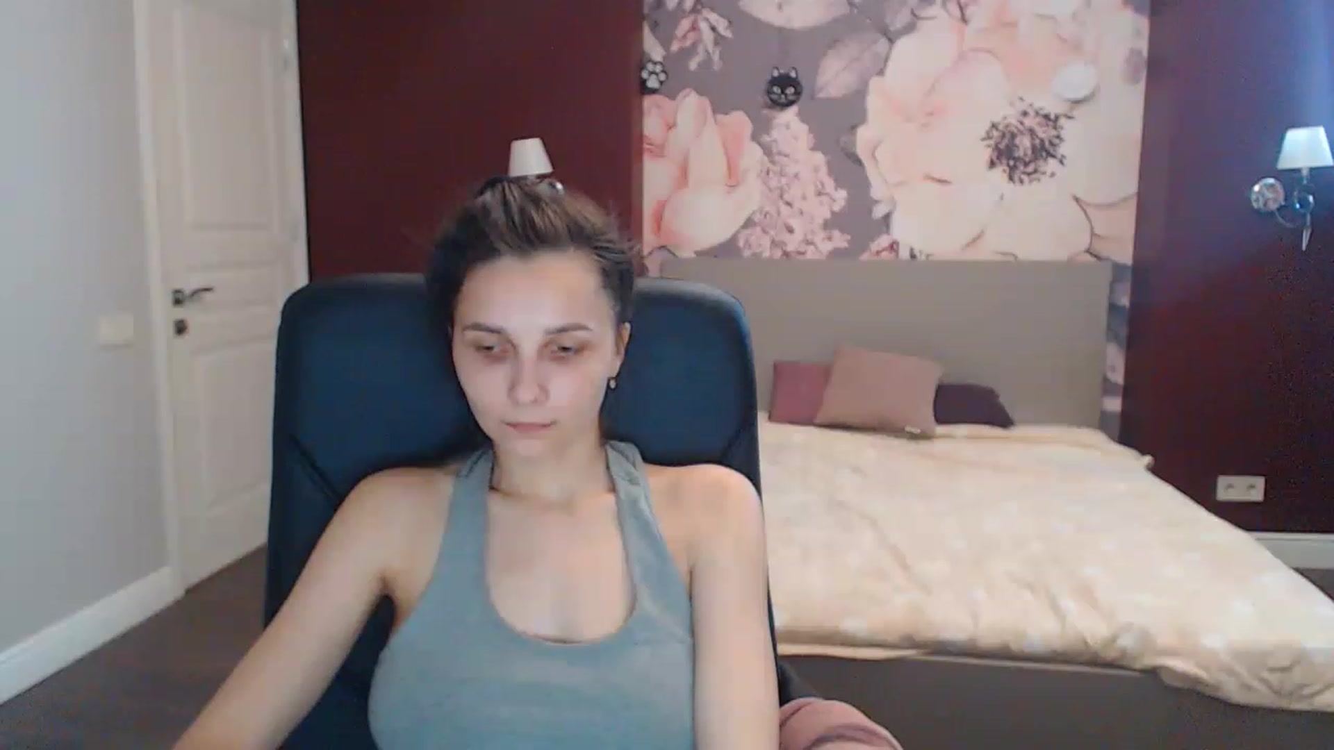 Gallery image thumbnail from Karina_Mils's myfreecams stream on, 05/29/2023, 12:23 image 5 of 20