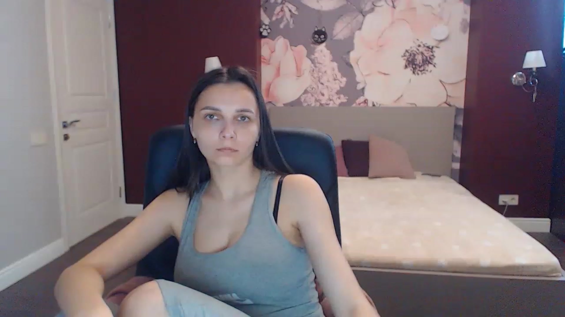 Gallery image thumbnail from Karina_Mils's myfreecams stream on, 06/02/2023, 14:05 image 4 of 20