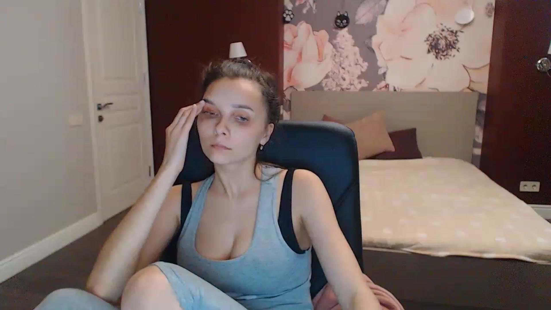 Gallery image thumbnail from Karina_Mils's myfreecams stream on, 06/16/2023, 16:17 image 20 of 20