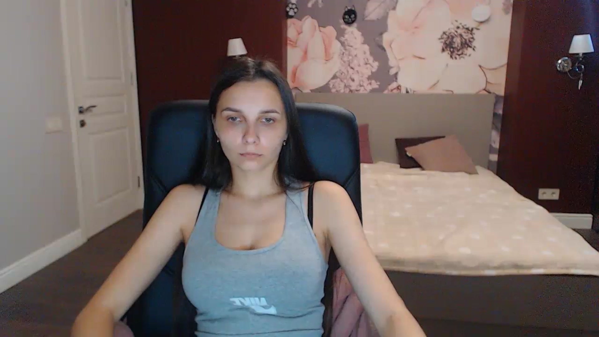 Gallery image thumbnail from Karina_Mils's myfreecams stream on, 07/01/2023, 07:05 image 8 of 20