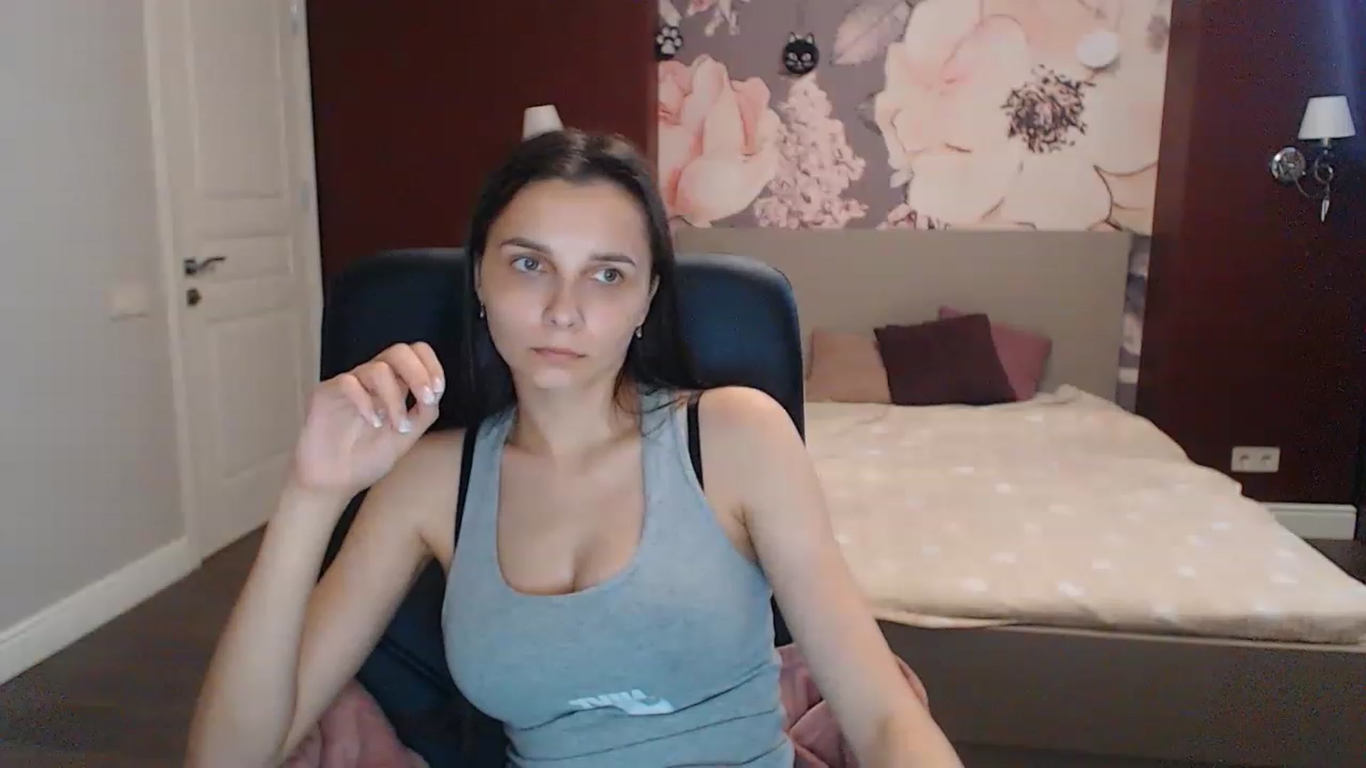 Gallery image thumbnail from Karina_Mils's myfreecams stream on, 07/03/2023, 09:26 image 2 of 20