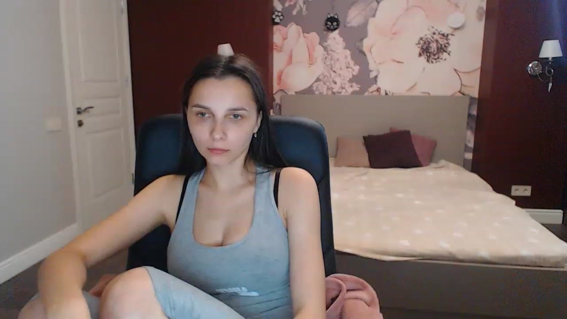 Gallery image thumbnail from Karina_Mils's myfreecams stream on, 07/03/2023, 09:26 image 5 of 20