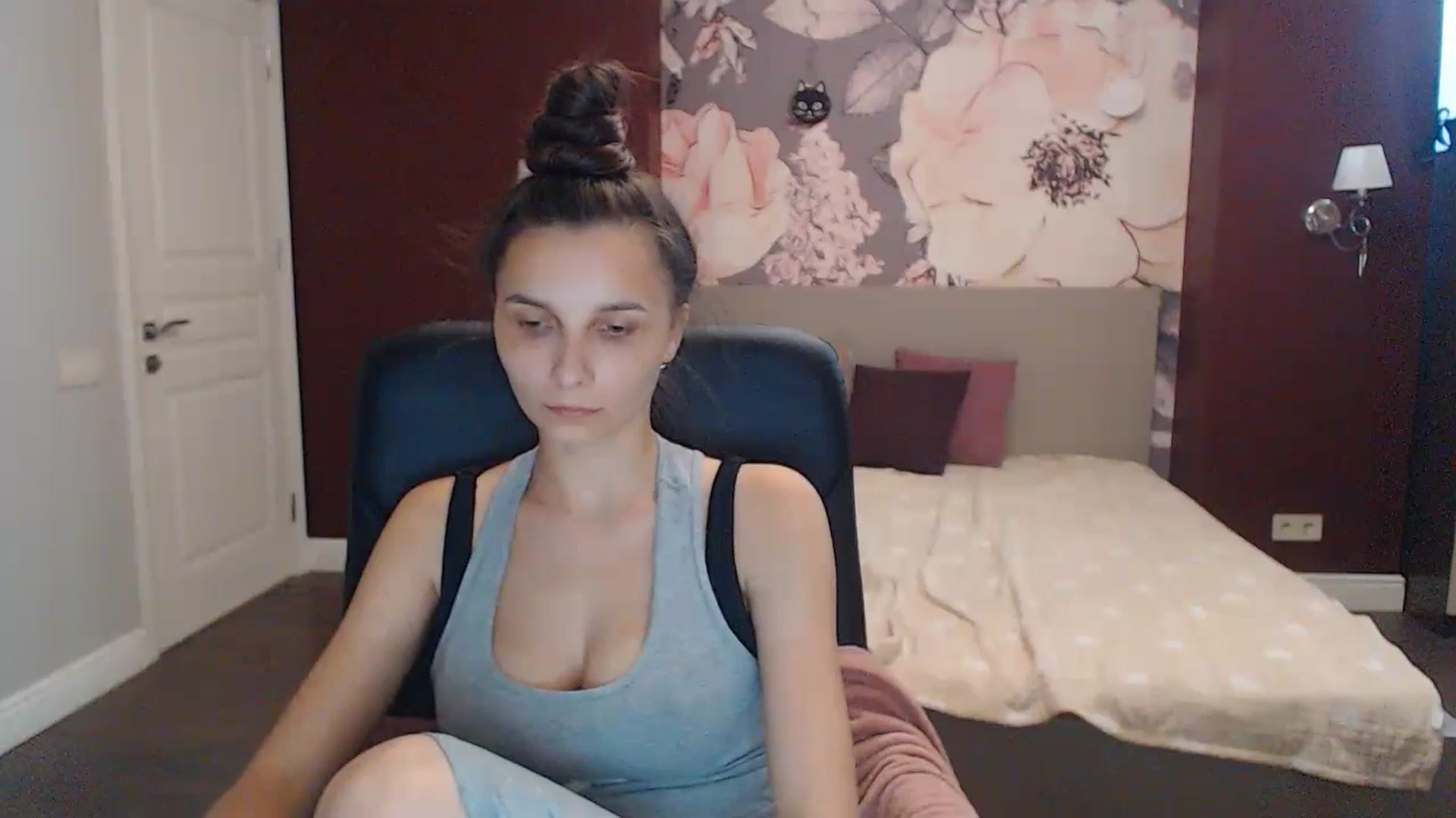 Gallery image thumbnail from Karina_Mils's myfreecams stream on, 07/15/2023, 14:35 image 20 of 20