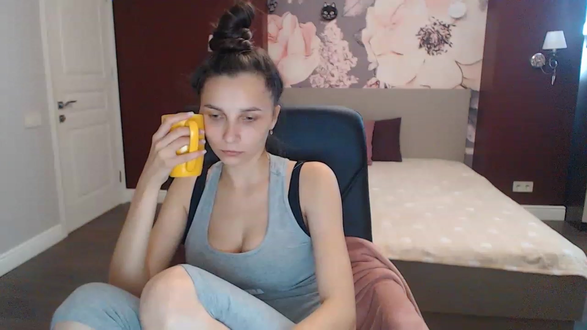 Gallery image thumbnail from Karina_Mils's myfreecams stream on, 07/16/2023, 12:52 image 7 of 20