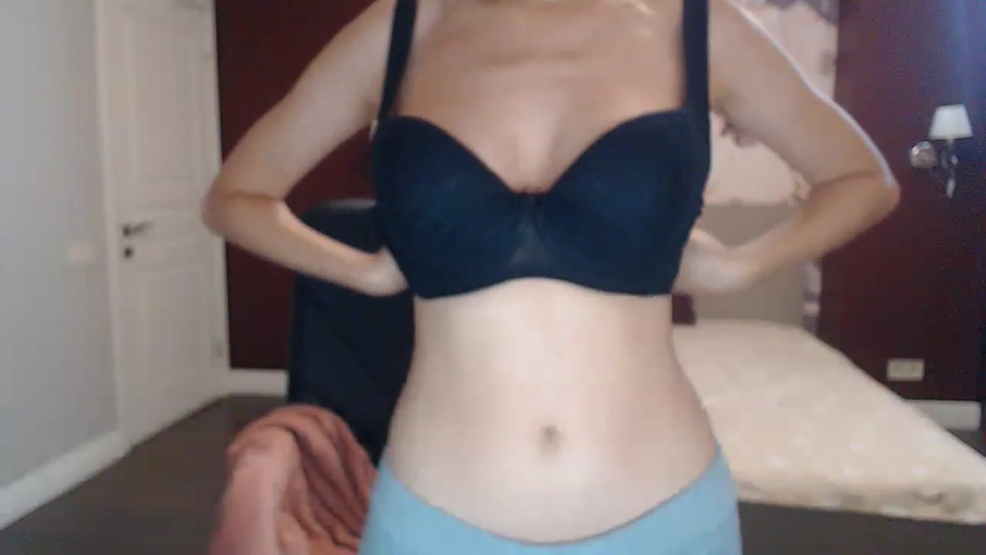 Gallery image thumbnail from Karina_Mils's myfreecams stream on, 07/16/2023, 13:49 image 20 of 20