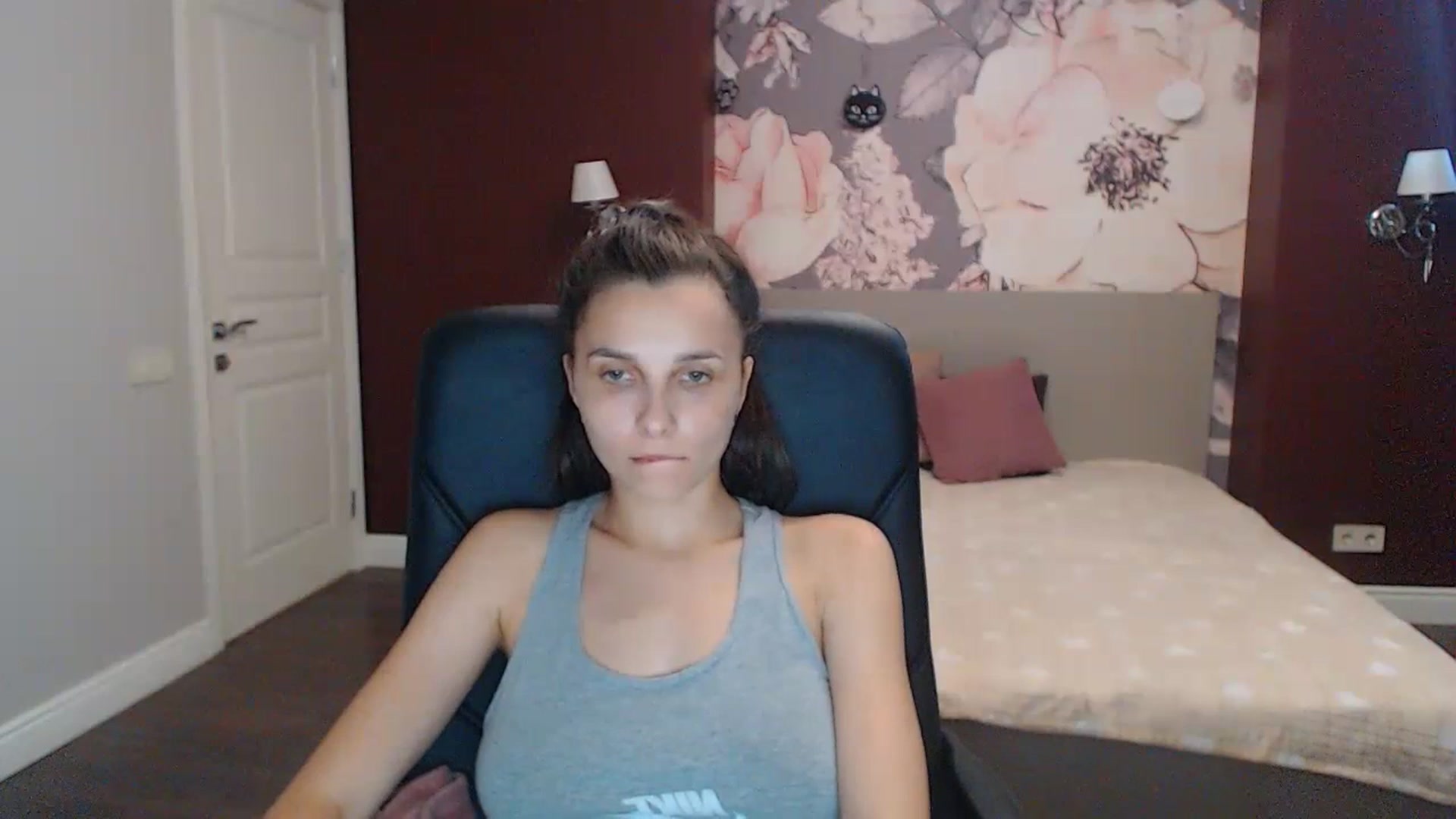 Gallery image thumbnail from Karina_Mils's myfreecams stream on, 07/17/2023, 09:04 image 19 of 20